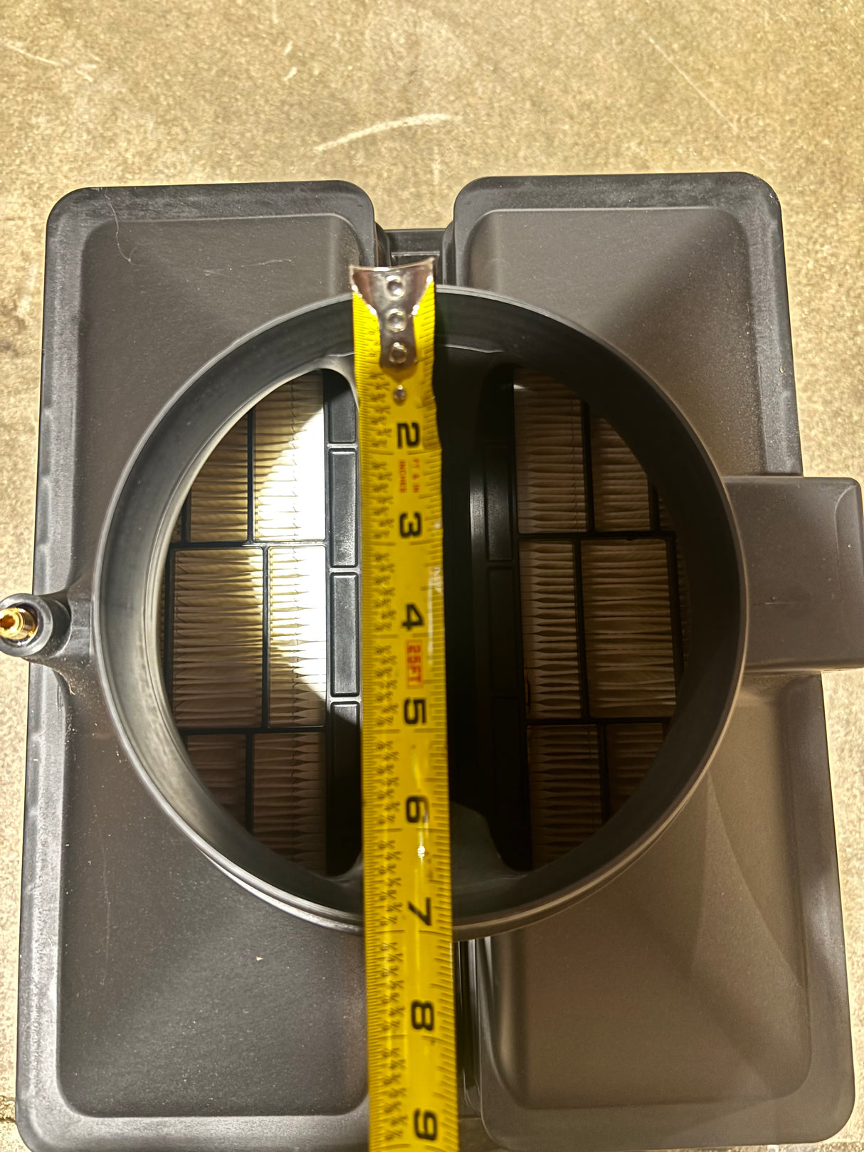 Cummins OEM Air Cleaner Box with Filter and Sensors 3688131 AH55589VE