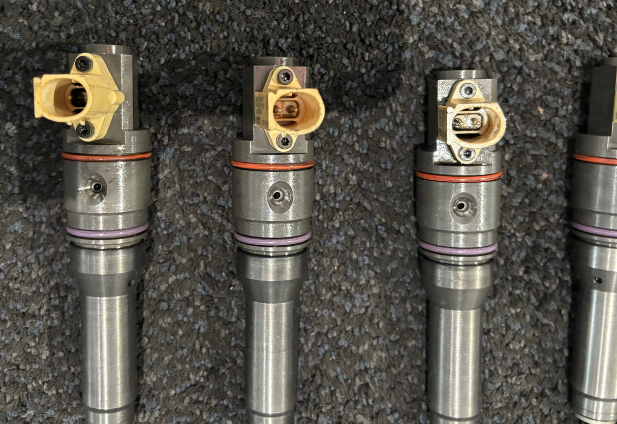 Paccar MX-13 Diesel Engine Fuel Injector 2005596 1993389