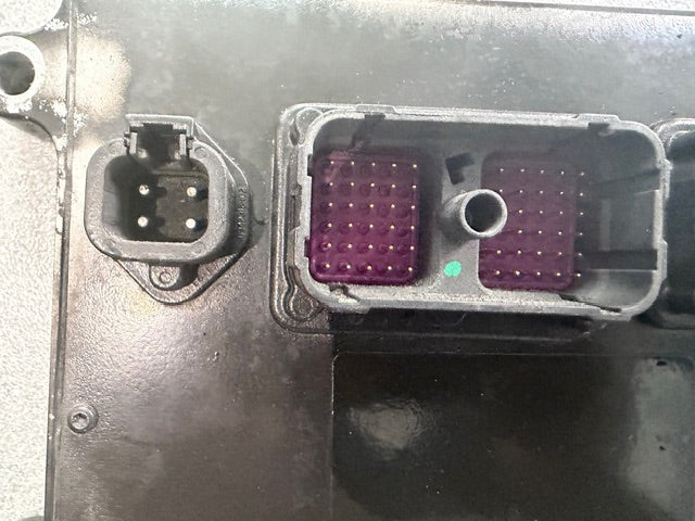 Cummins ISC Diesel Engine Control Module ECM ECU 4921776 CM850