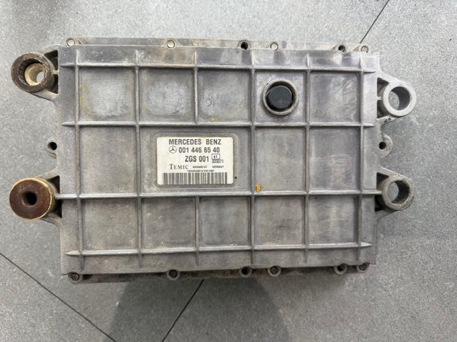 Mercedes Benz OM904LA Engine Control Module ECM ECU 0014466540