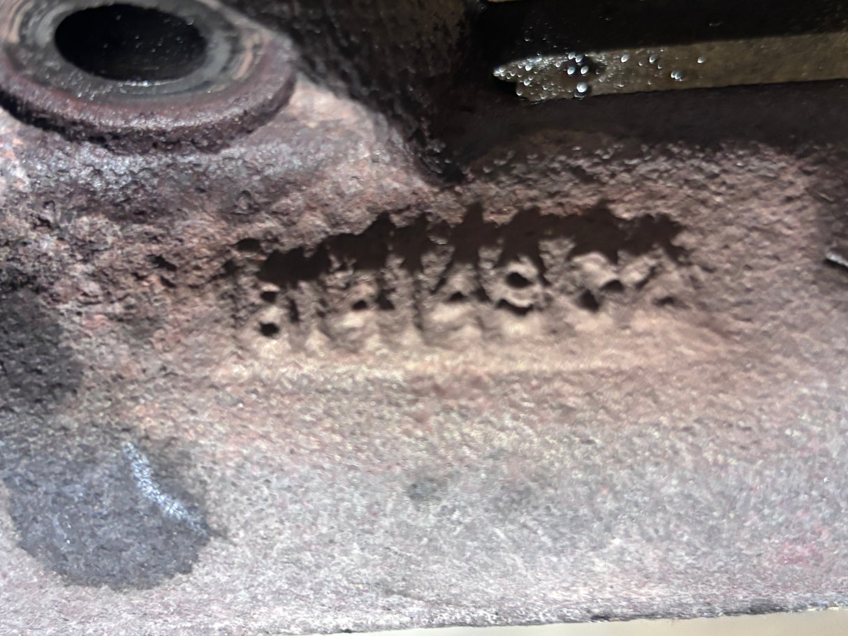 International dt466e engine exhaust manifold 1814149c2 181561c3