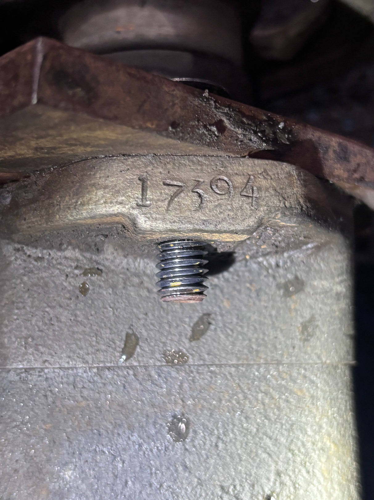 Caterpillar 3208 power steering pump 17394