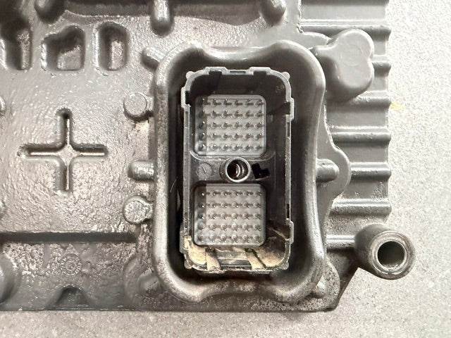 Cummins ISC8.3 CM2250 Engine Control Module ECM ECU 4993120 4993121