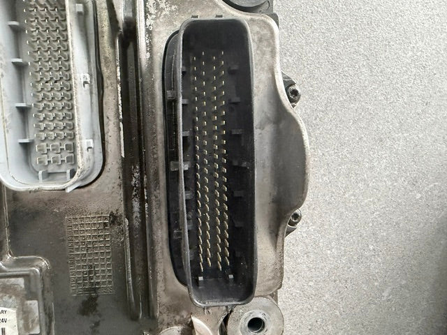 Paccar MX-13 OEM Engine Control Module ECM ECU 2160700 2037394 2298833