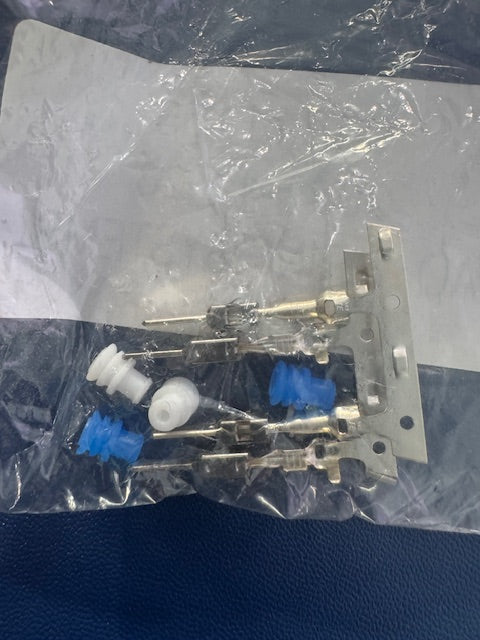 Deutz OEM Diesel Engine Plug In Connector 04211155