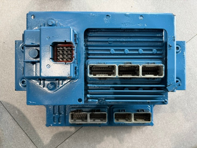 International DT570 Control Module ECM 1839368C1 1842443C96 1845117C5