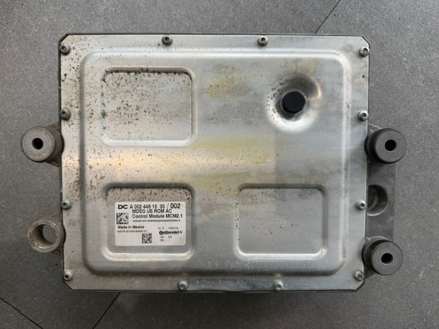 Detroit DD5 OEM Diesel Engine Control Module ECM ECU A0024461535