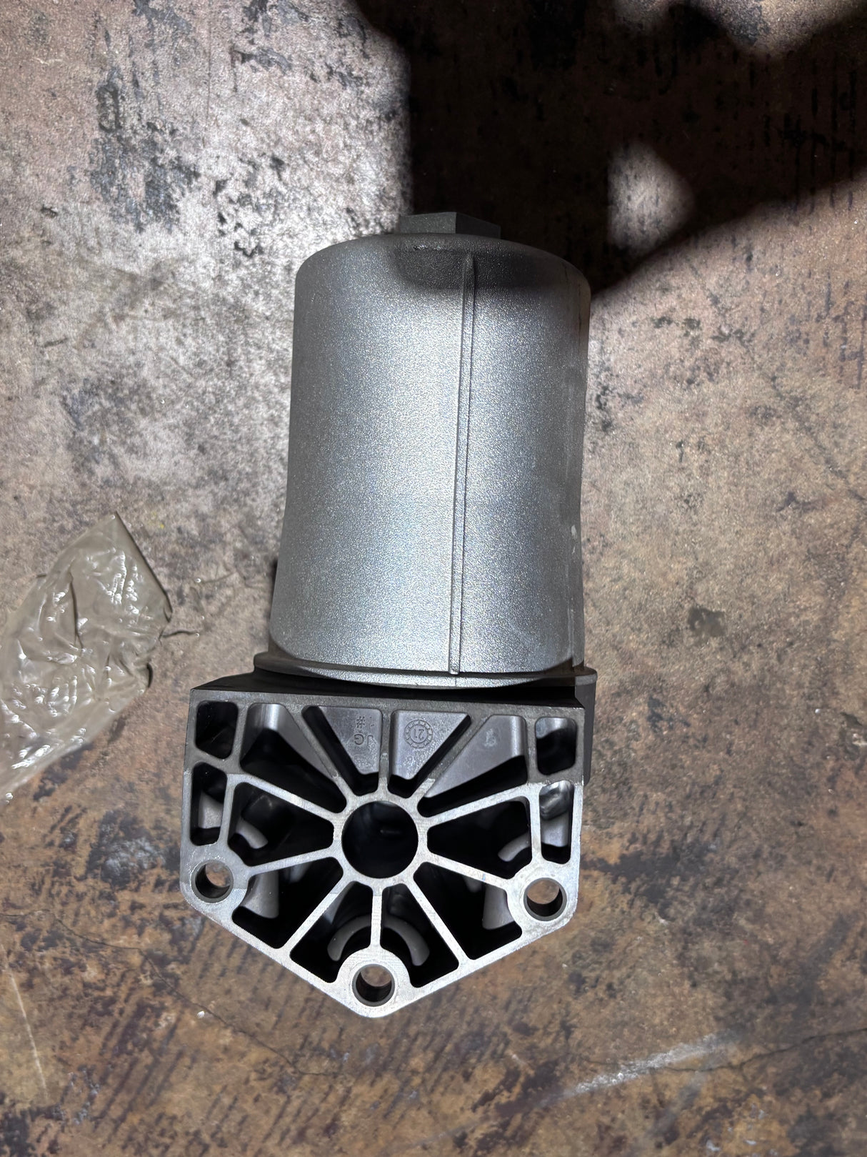 Cummins Fuel Filter Housing 5303404