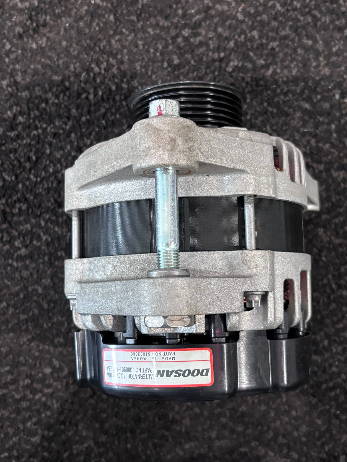 DOOSAN 45A 110AMPS 13.5V Alternator 300901-00183A 61003860