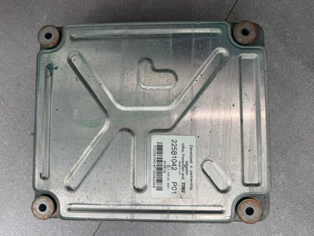 Volvo D13 Diesel Engine Control Module ECM ECU 22581042