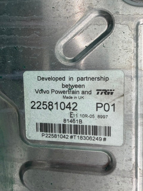 Volvo D13 Diesel Engine Control Module ECM ECU 22581042