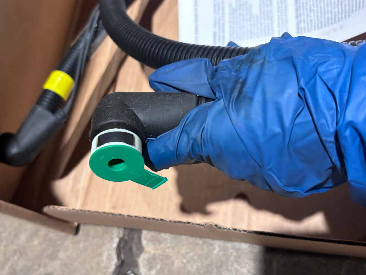 Cummins Fluid Heating Hose DEF Hose A047Y507 4354118