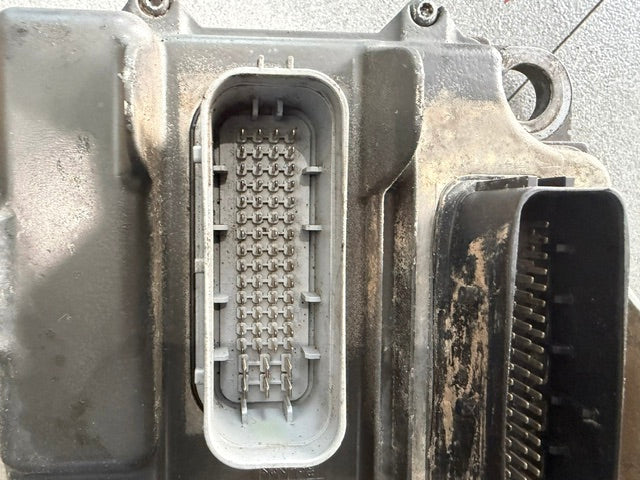 Paccar MX-13 OEM Control Module ECM ECU 1833060 1889041 2109555 1977245
