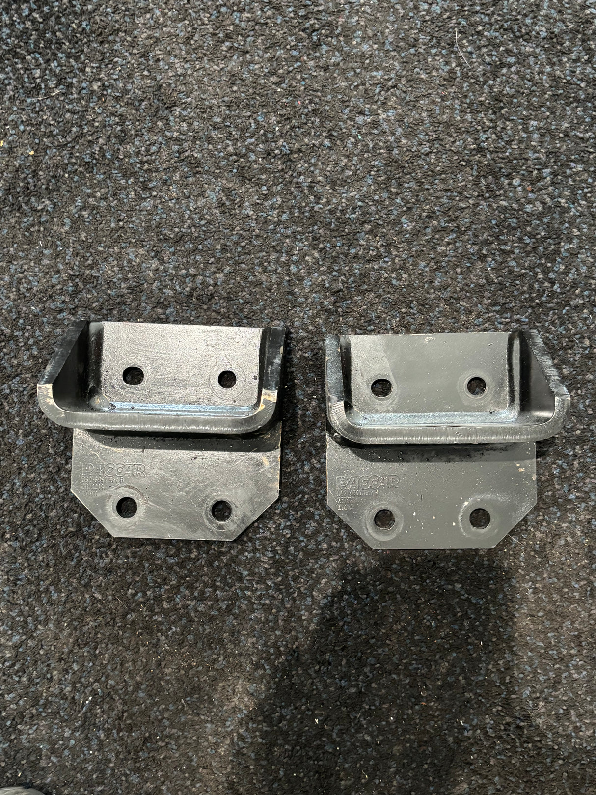 Paccar OEM Diesel Engine Motor Mount D62-6067