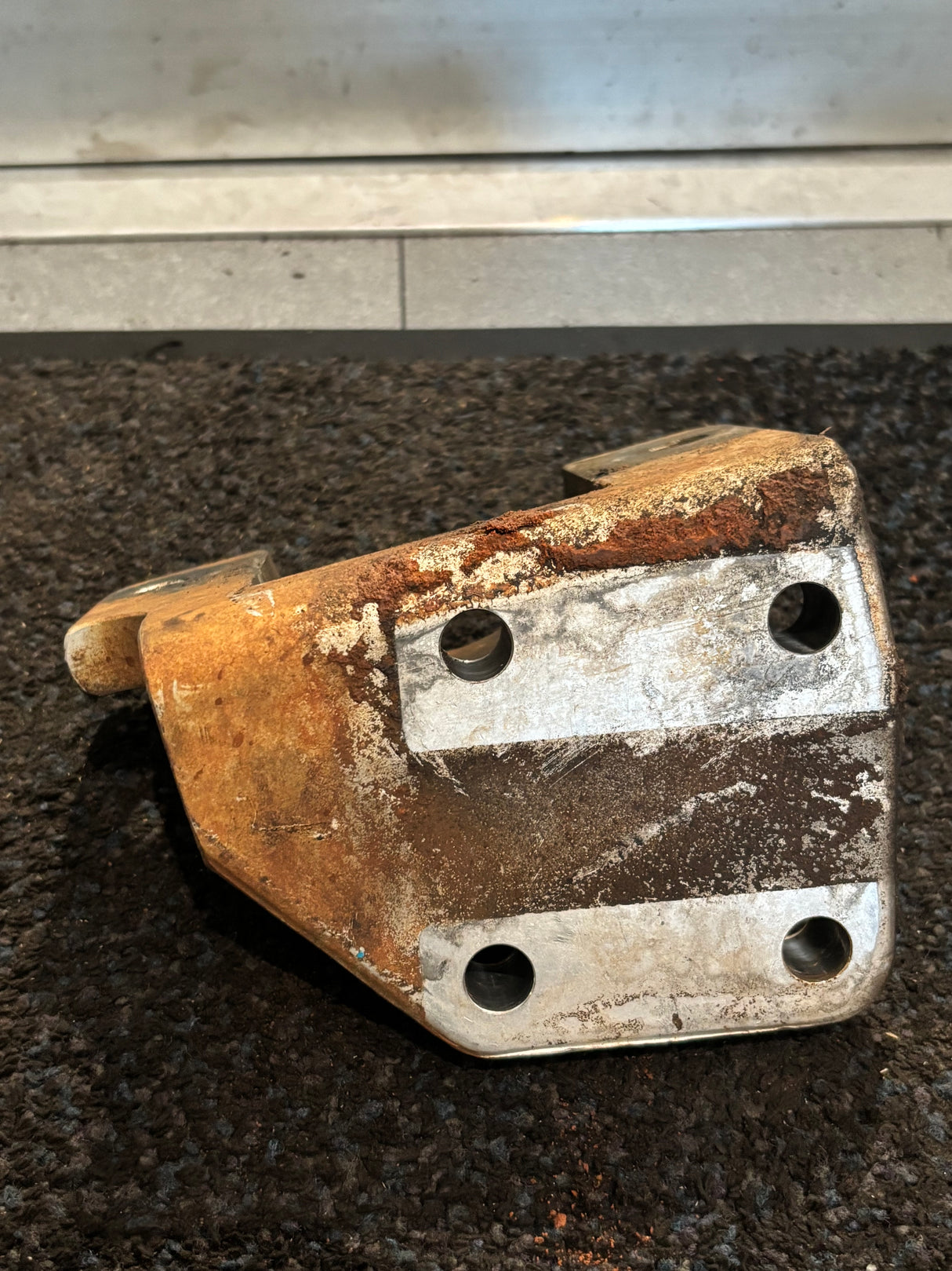 Ford Engine Motor Mount F3HT-6096BB