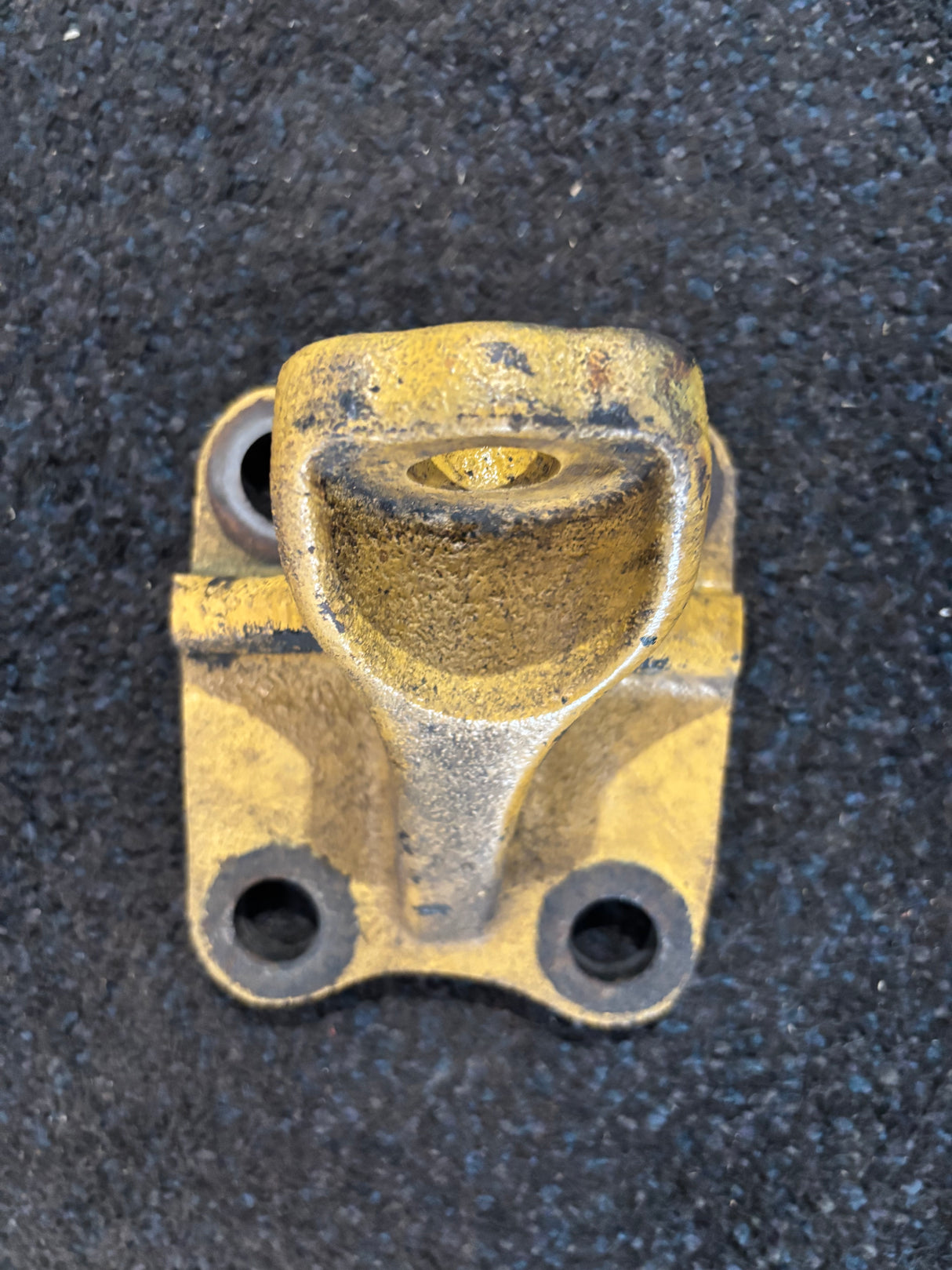 Caterpillar Motor Mount 01-27383-001