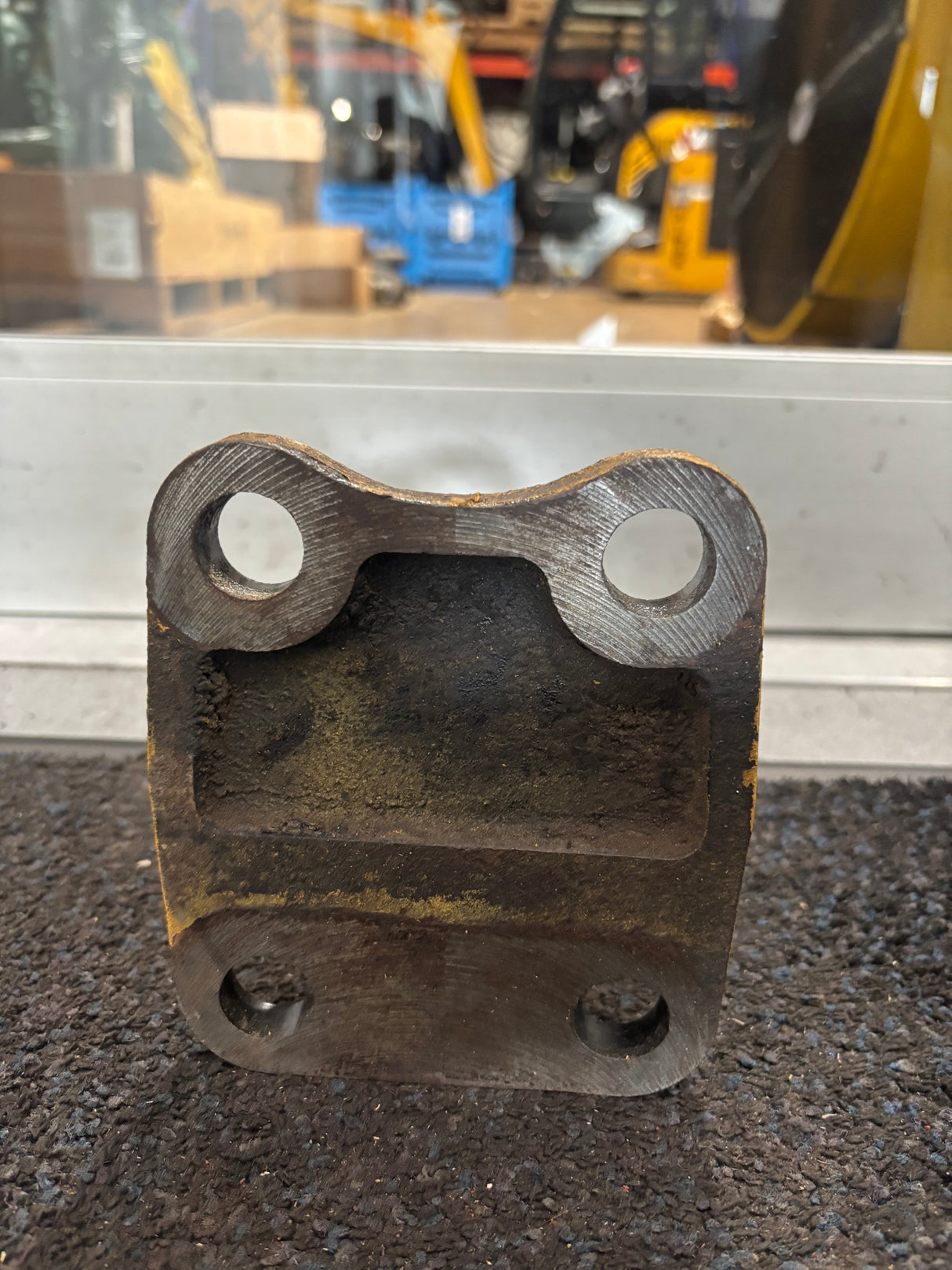 Caterpillar Motor Mount 01-27383-001