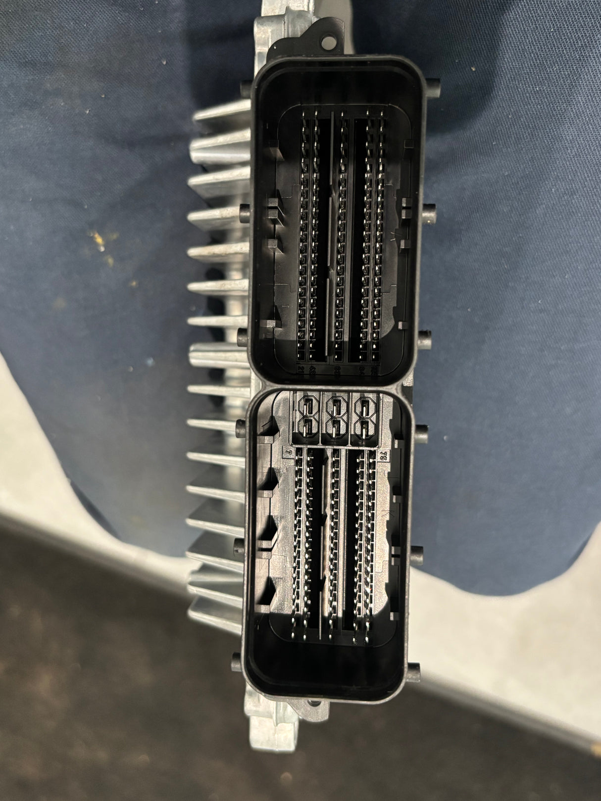 Bosch Engine Control Module for Deutz Engine 04216846 06000030
