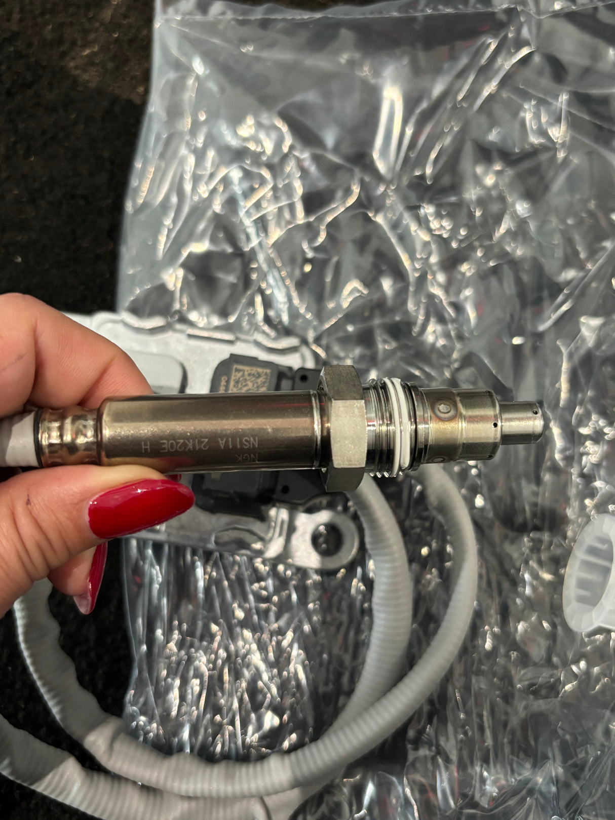 Deutz OEM Nitrogen Oxide Nox Sensor 04466641 A3C0132160000 10R-058086