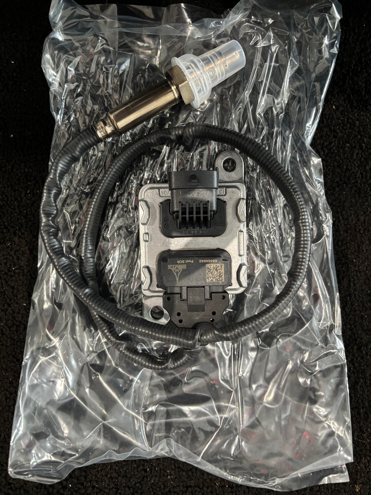 Deutz OEM Nitrogen Oxide Sensor NOX 04466642 A3C0132170000 10R-058086