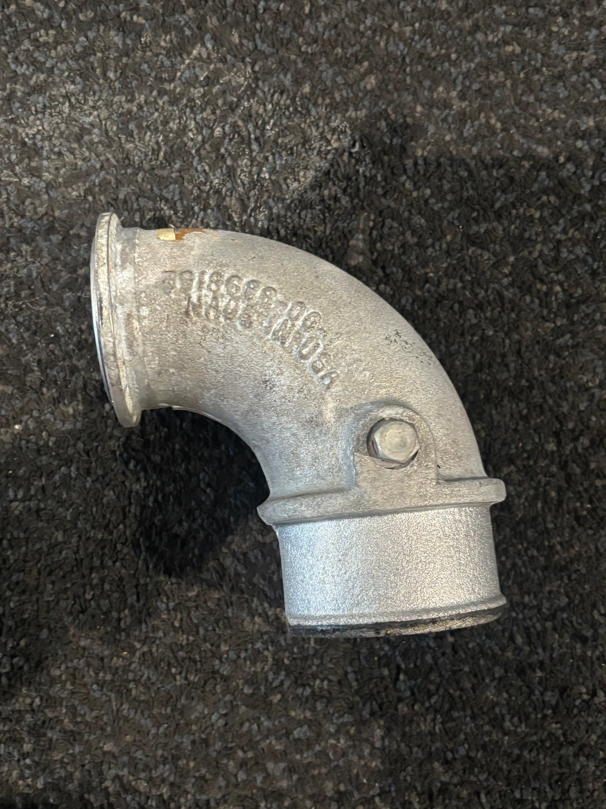 Cummins OEM Diesel Engine Air Transfer Pipe 3918686