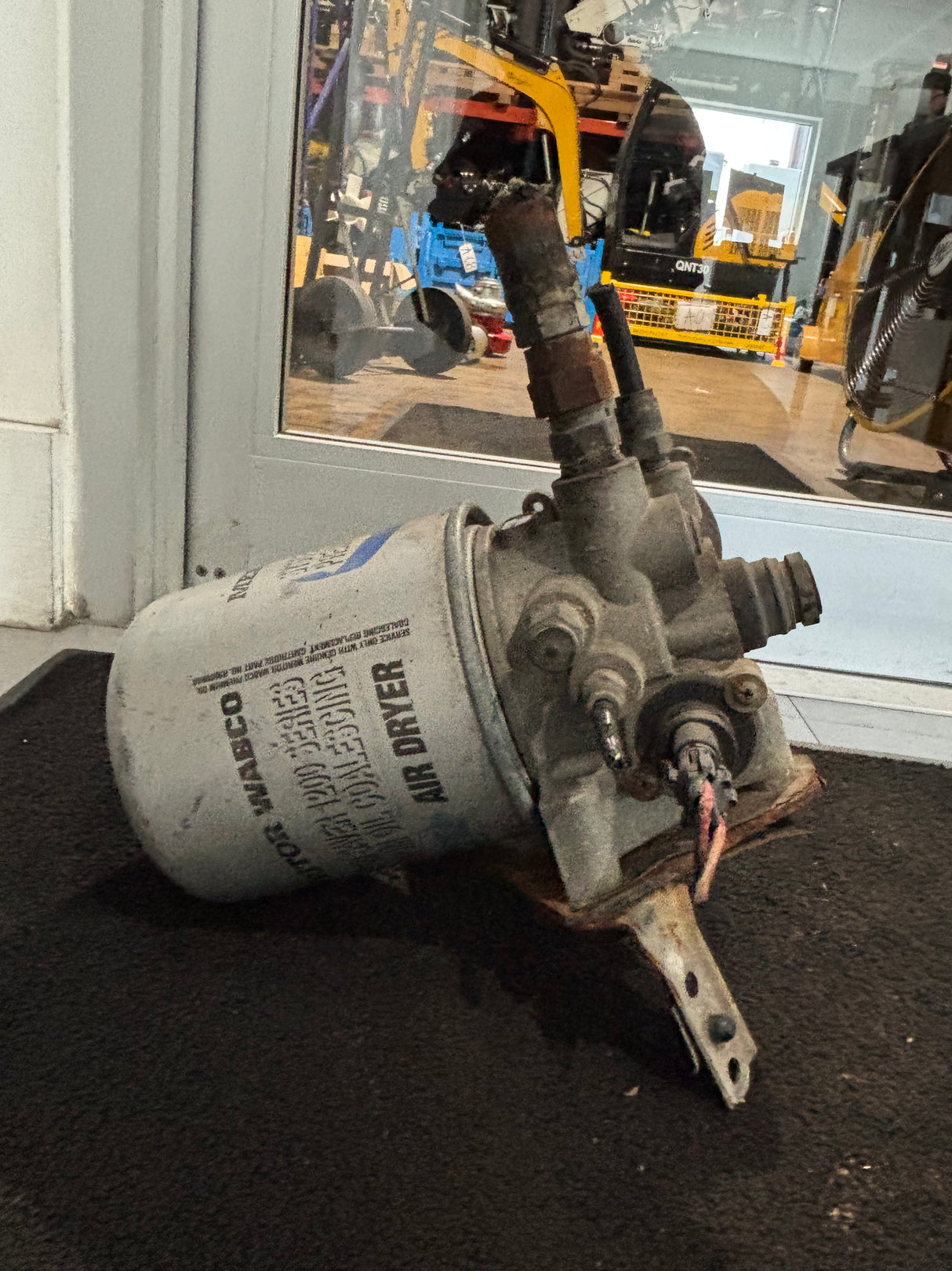 Wabco OEM Air Dryer 4324210370