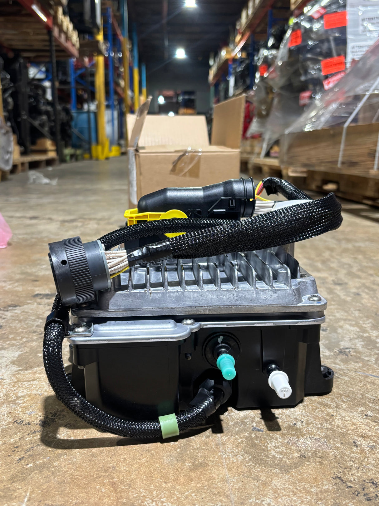 Caterpillar C4.4 OEM Diesel Exhaust Fluid Pump DEF Pump 12V 466-8285