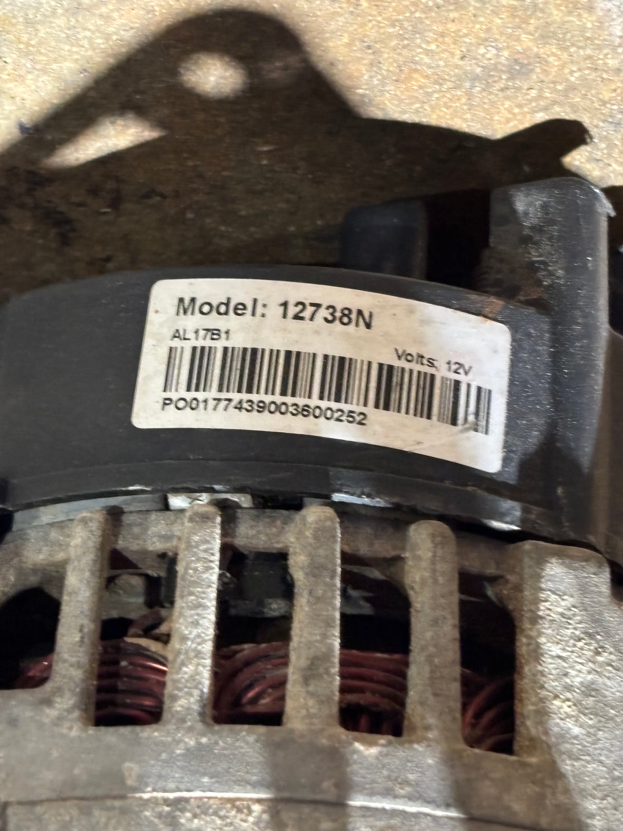 85AMPS 12Volts Alternator 12738N