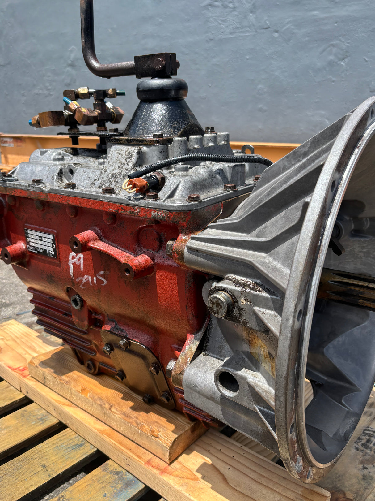 Eaton Fuller FSO-6406A 6 Speed Transmission with PTO PL19-2BPBB
