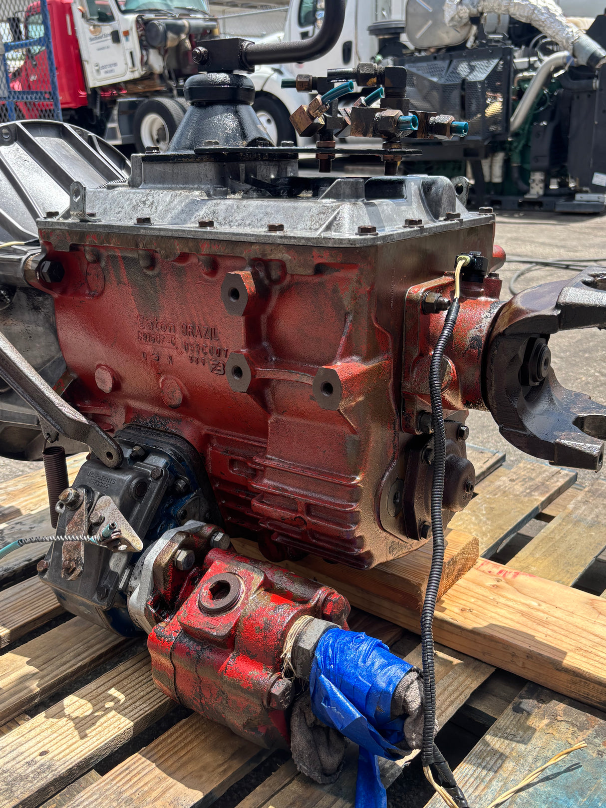 Eaton Fuller FSO-6406A 6 Speed Transmission with PTO PL19-2BPBB