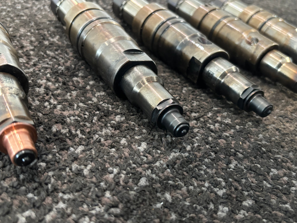 CORE Cummins ISX15 OEM Diesel Engine Fuel Injector 2897320 2894920