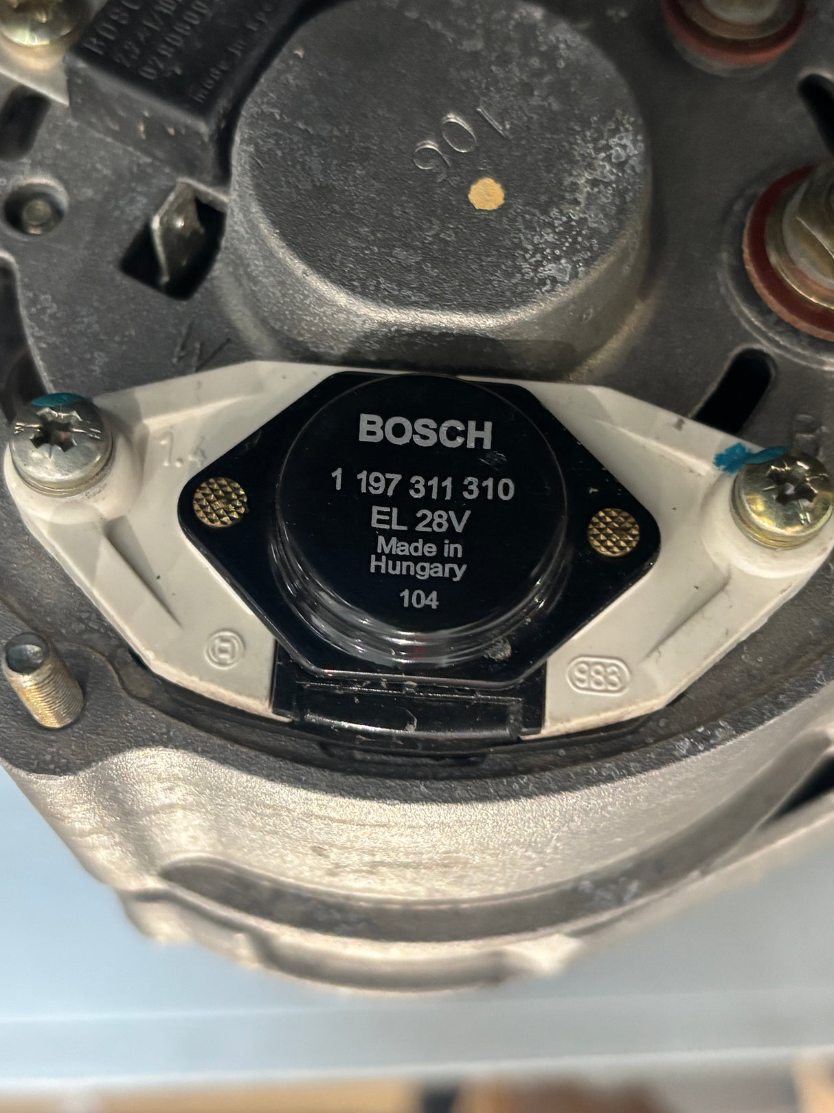 Bosch 28V 45AMP Alternator 0120488206