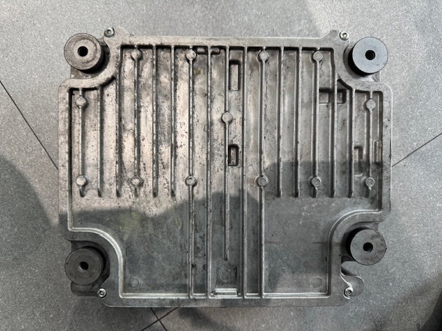 Paccar MX-13 OEM Diesel Engine Control Module ECM ECU 2302109 2300479 705300AT