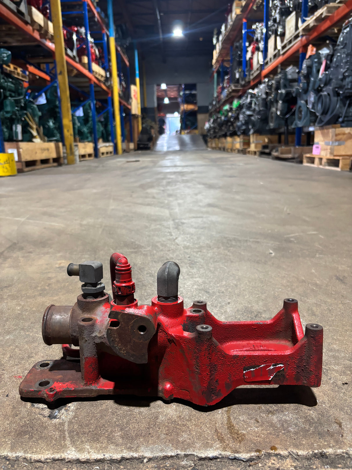 Cummins ISB6.7 QSB6.7 Diesel Engine Water Inlet Connection 5260973