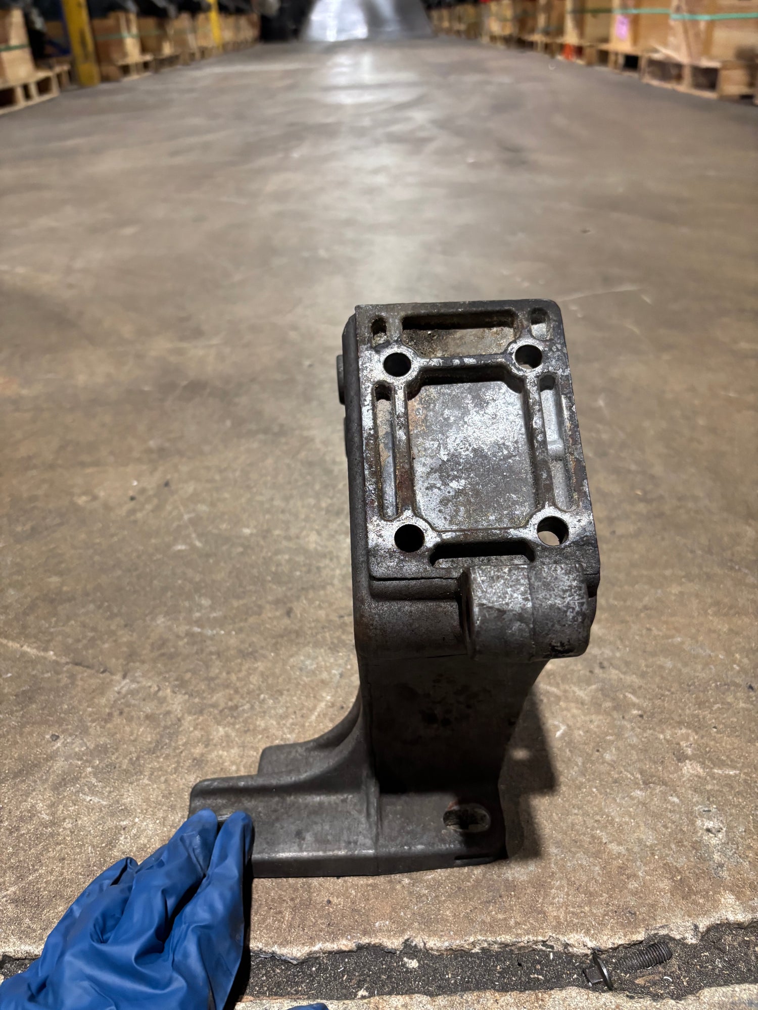 Caterpillar OEM 3406 C15 C16 Diesel Engine Bracket 7E7623 7E-7623