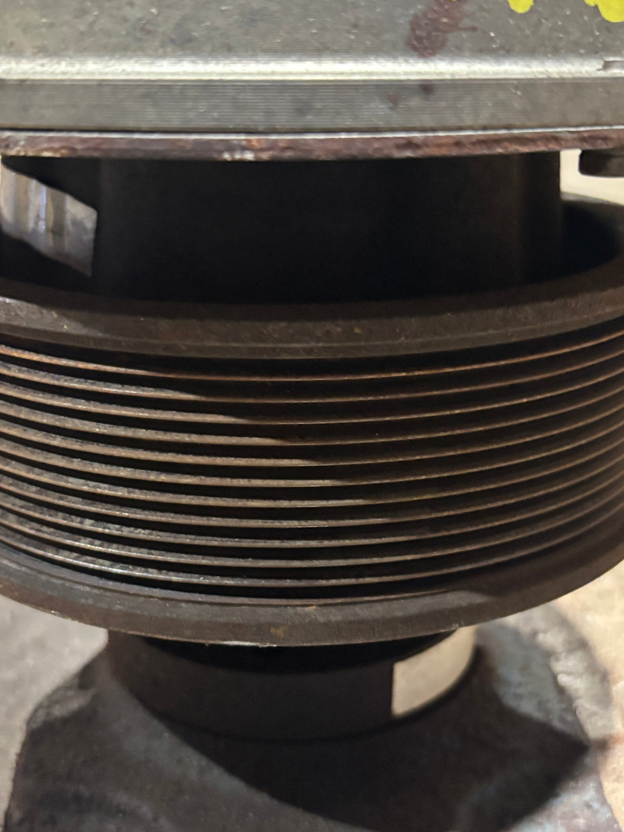 BorgWarner OEM Paccar MX-13 Diese Engine Fan Clutch for Paccar MX-13 Diesel Engine 1090-09750-01 010023111