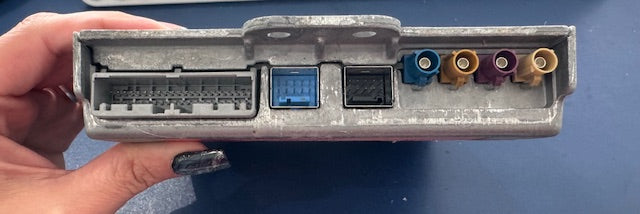 Mack OEM Telematic Gateway Control Module 23593815.P02 12/24V