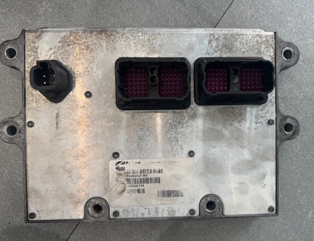 Cummins OEM ISM Diesel Engine Control Module ECM ECU 4963807 4963808 CM876