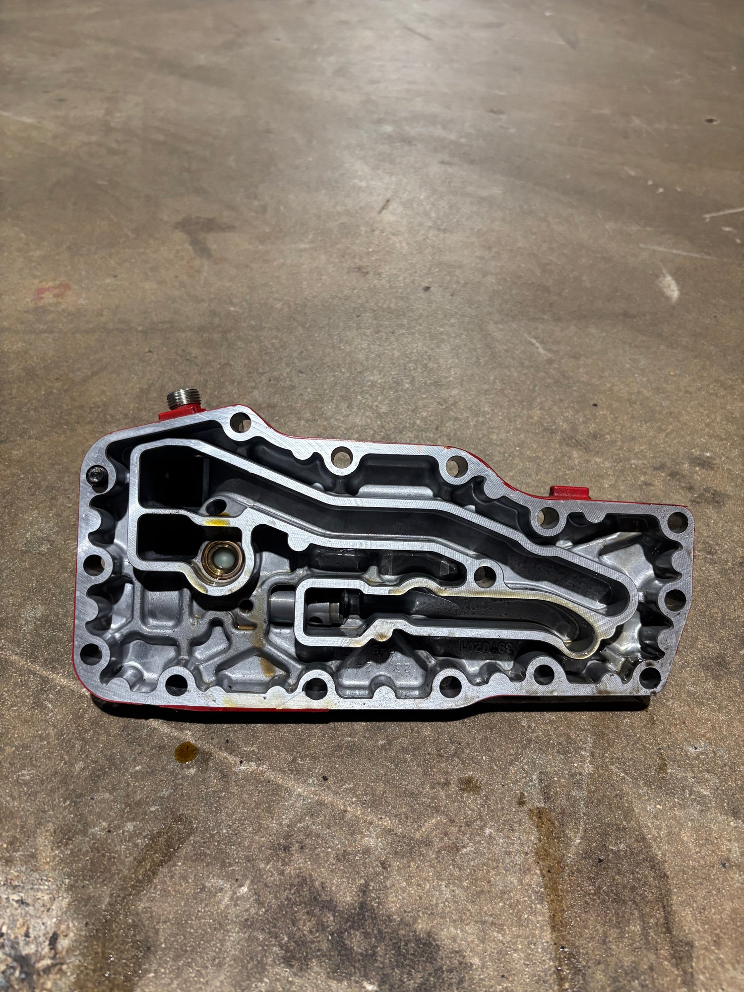 Cummins OEM ISB QSB Diesel Engine Oil Filter Head 3955034