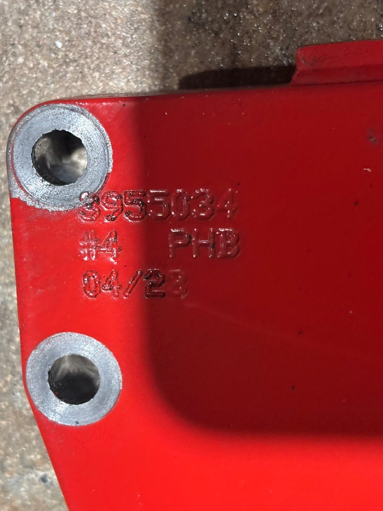 Cummins OEM ISB QSB Diesel Engine Oil Filter Head 3955034