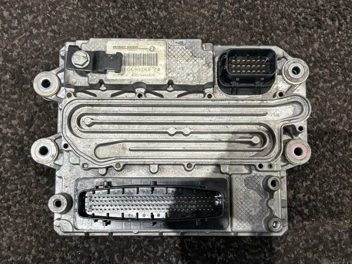 Detroit DD15 OEM Diesel Engine Control Module ECM ECU A0024460935