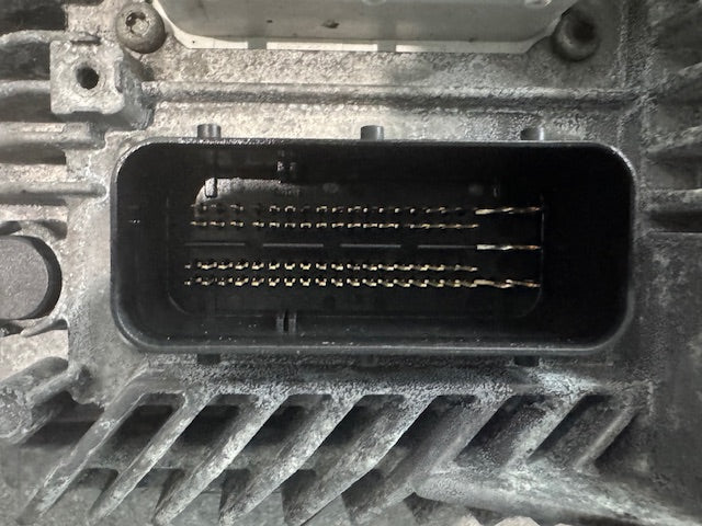 International Maxxforce 9 OEM Diesel Engine Control Module ECM ECU 7095136C91