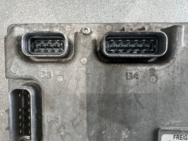 Freightliner OEM BHM Bulkhead Cab Control Module 06-75157-000