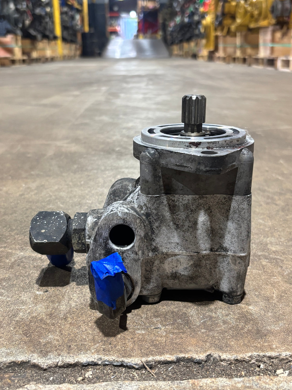 TRW OEM Power Steering Pump off Mack Engine 38QC4141P5 PS282416L10502