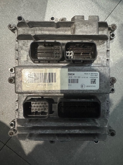 International MaxxForce 13 Engine Control Module ECM ECU 3007009C2 0281020159