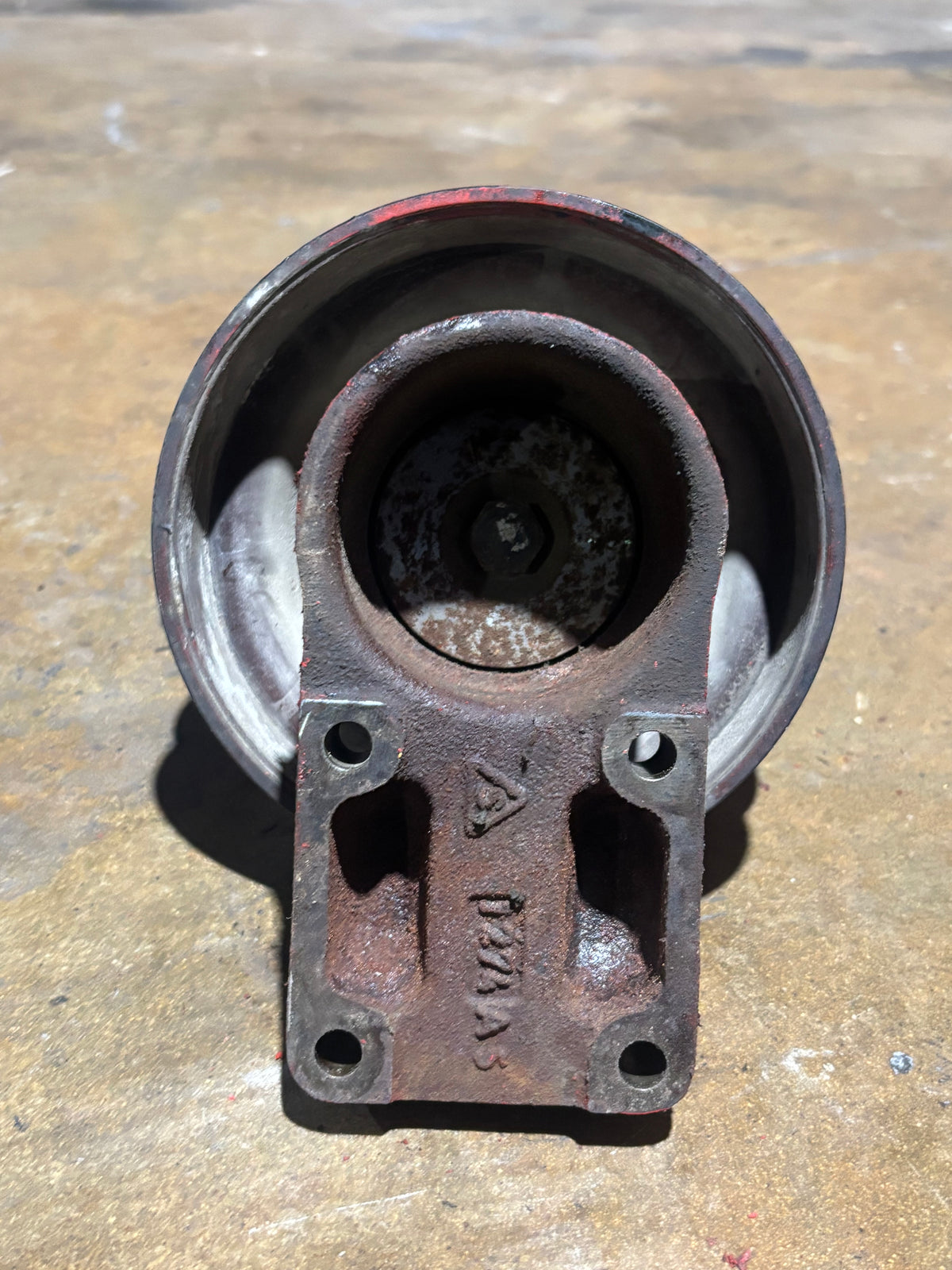Cummins Fan Support with Pulley and Spacer 3914462 3910130 3913433