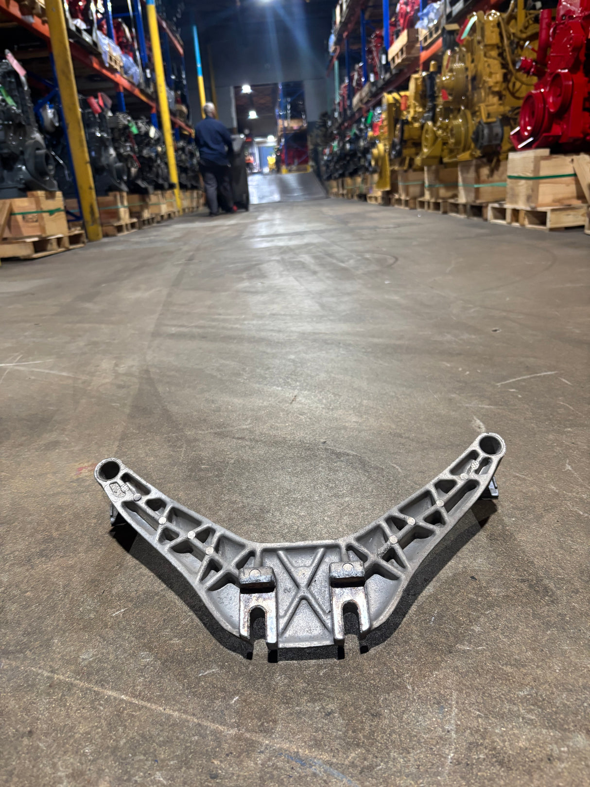 Cummins OEM Diesel Engine Support Bracket 21337118