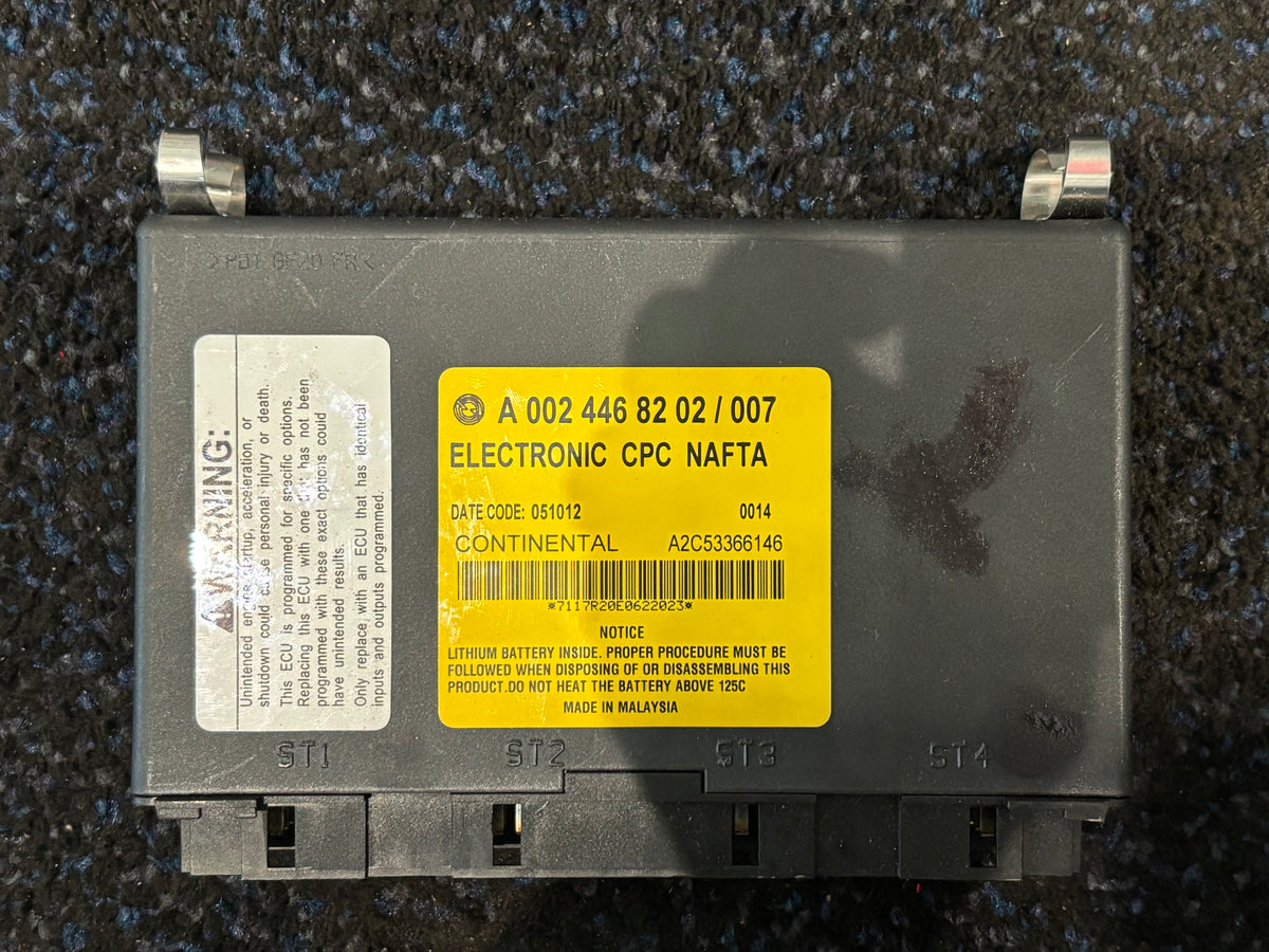 Freightliner Cascadia Continental Chassis Control Module A0024468202 A2C53366146