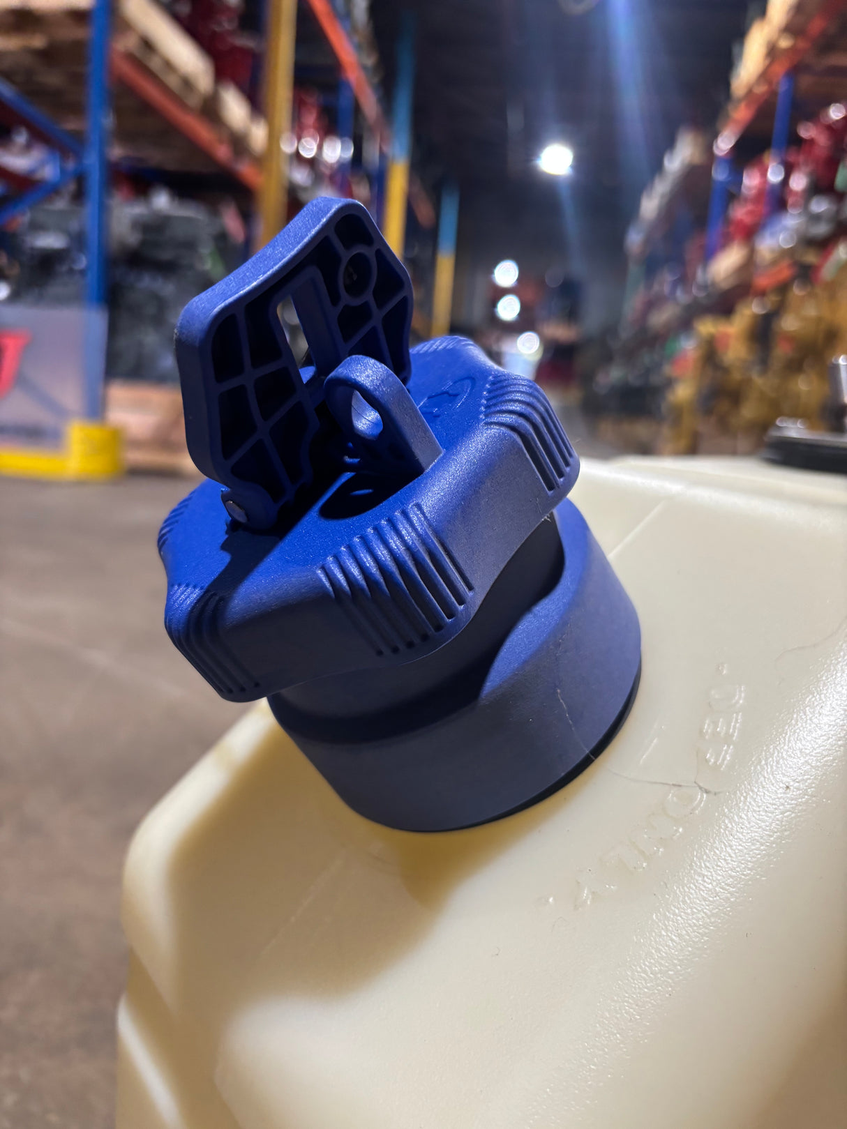 Cummins 6.7L Tier 4 OEM Diesel Engine Exhuast Fluid Tank 5417599 A056J227