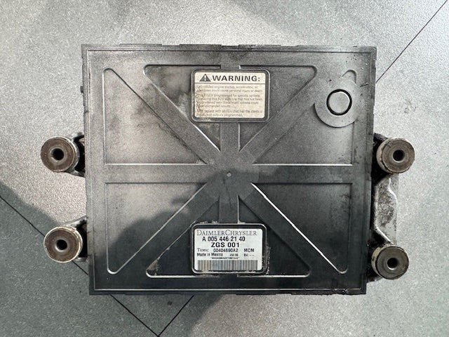 Mercedes Benz OM460LA Engine Control Module ECM ECU A0054462140